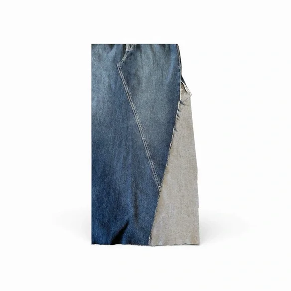 Women’s TOP SHELF Jean Skirt - Picture 6 of 7